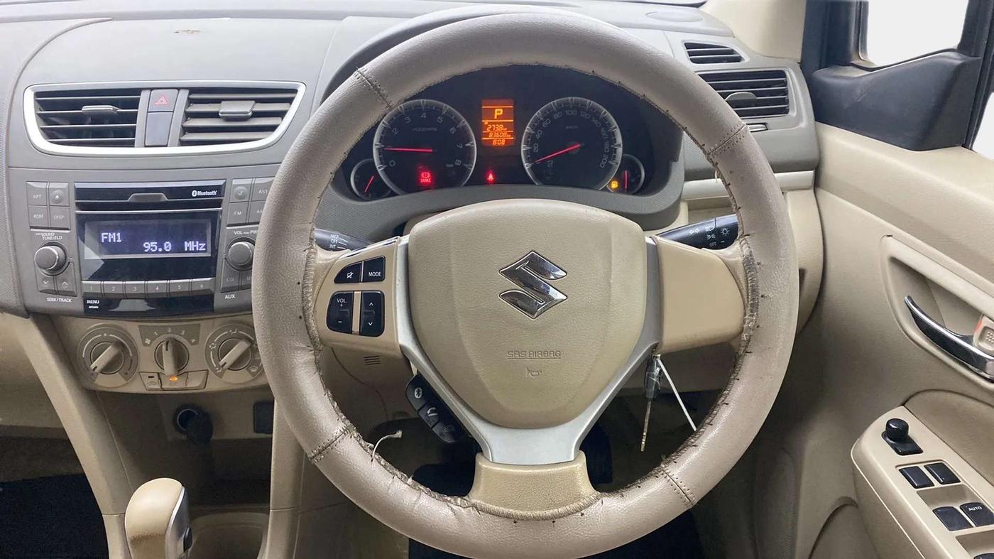 2017 Maruti Ertiga VXI AT, Petrol, Automatic, 83,920 km, Steering Wheel Close Up