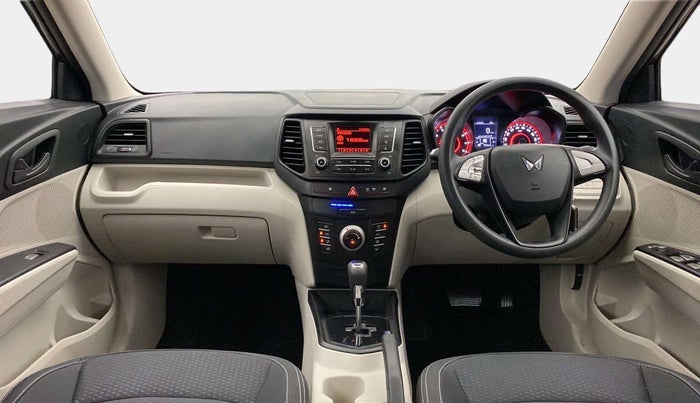 2022 Mahindra XUV300 W6 1.2 PETROL AMT, Petrol, Automatic, 7,701 km, Dashboard