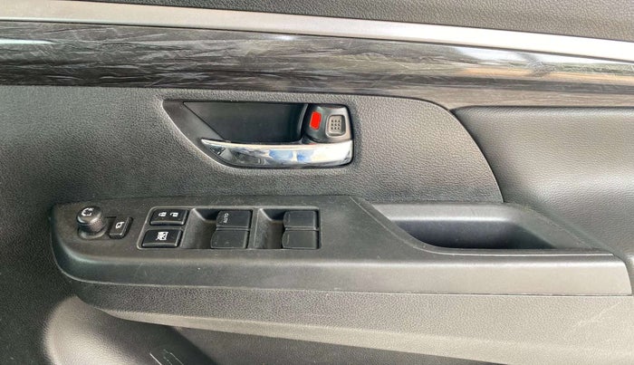 2023 Maruti XL6 ALPHA PLUS AT, Petrol, Automatic, 21,842 km, Driver Side Door Panels Control