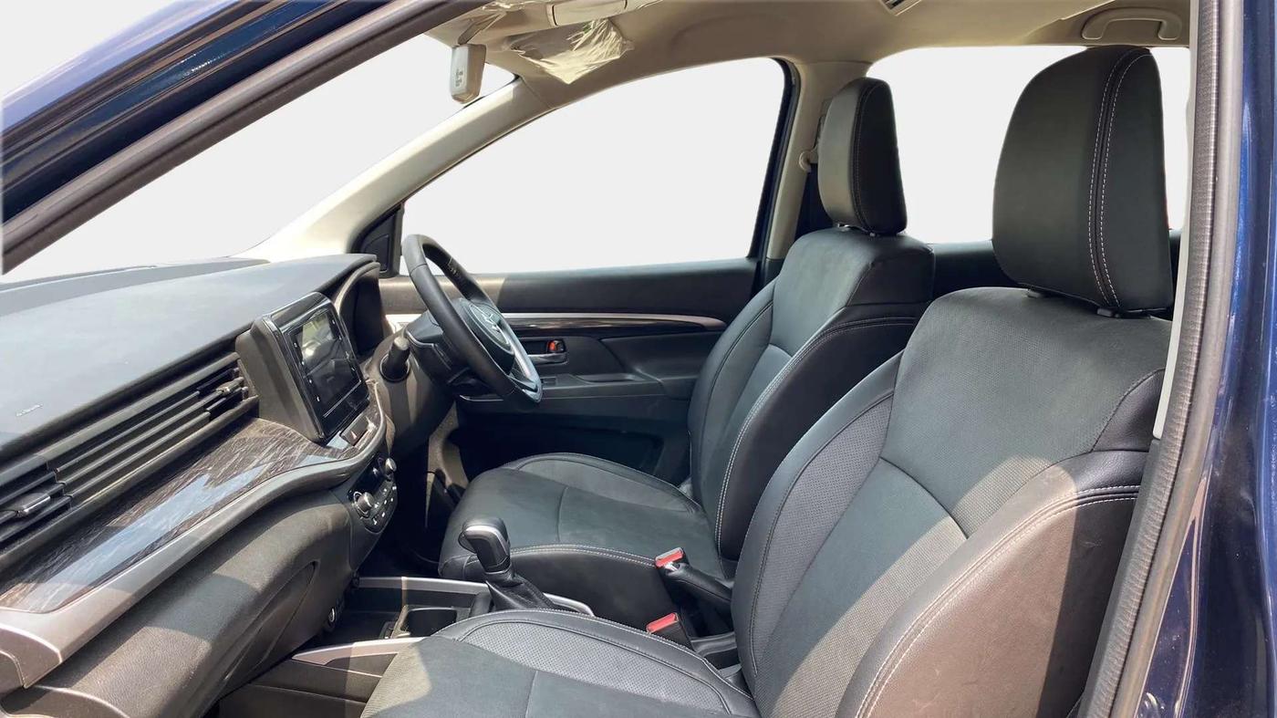 2023 Maruti XL6 ALPHA PLUS AT, Petrol, Automatic, 21,842 km, Right Side Front Door Cabin