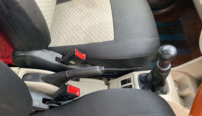 2019 Maruti Alto VXI, Petrol, Manual, 11,970 km, Gear Lever