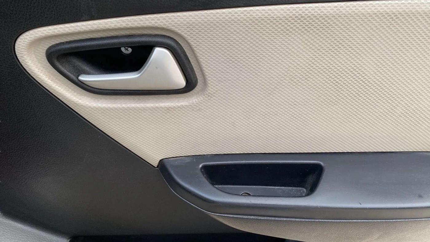 2019 Maruti Alto VXI, Petrol, Manual, 11,970 km, Driver Side Door Panels Control