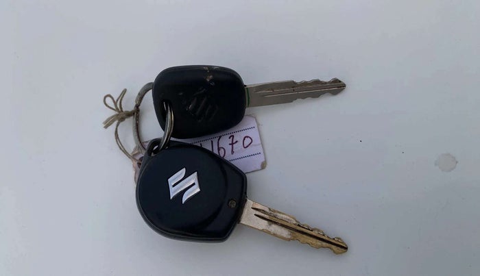 2019 Maruti Alto VXI, Petrol, Manual, 11,970 km, Key Close Up