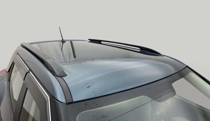 2019 Mahindra XUV300 W6 1.2 PETROL, Petrol, Manual, 23,173 km, Roof