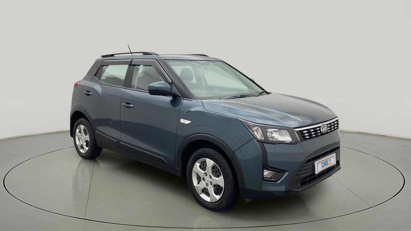 2019 Mahindra XUV300 W6 1.2 PETROL, Petrol, Manual, 23,173 km, SRP