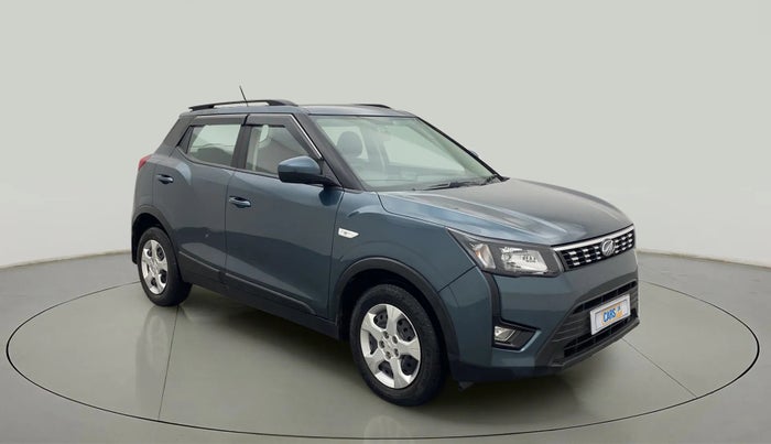 2019 Mahindra XUV300 W6 1.2 PETROL, Petrol, Manual, 23,173 km, Right Front Diagonal