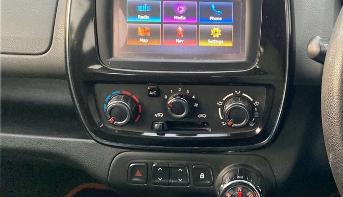 2018 Renault Kwid RXT 1.0 AMT (O), Petrol, Automatic, 34,307 km, AC Unit - Front vent has minor damage