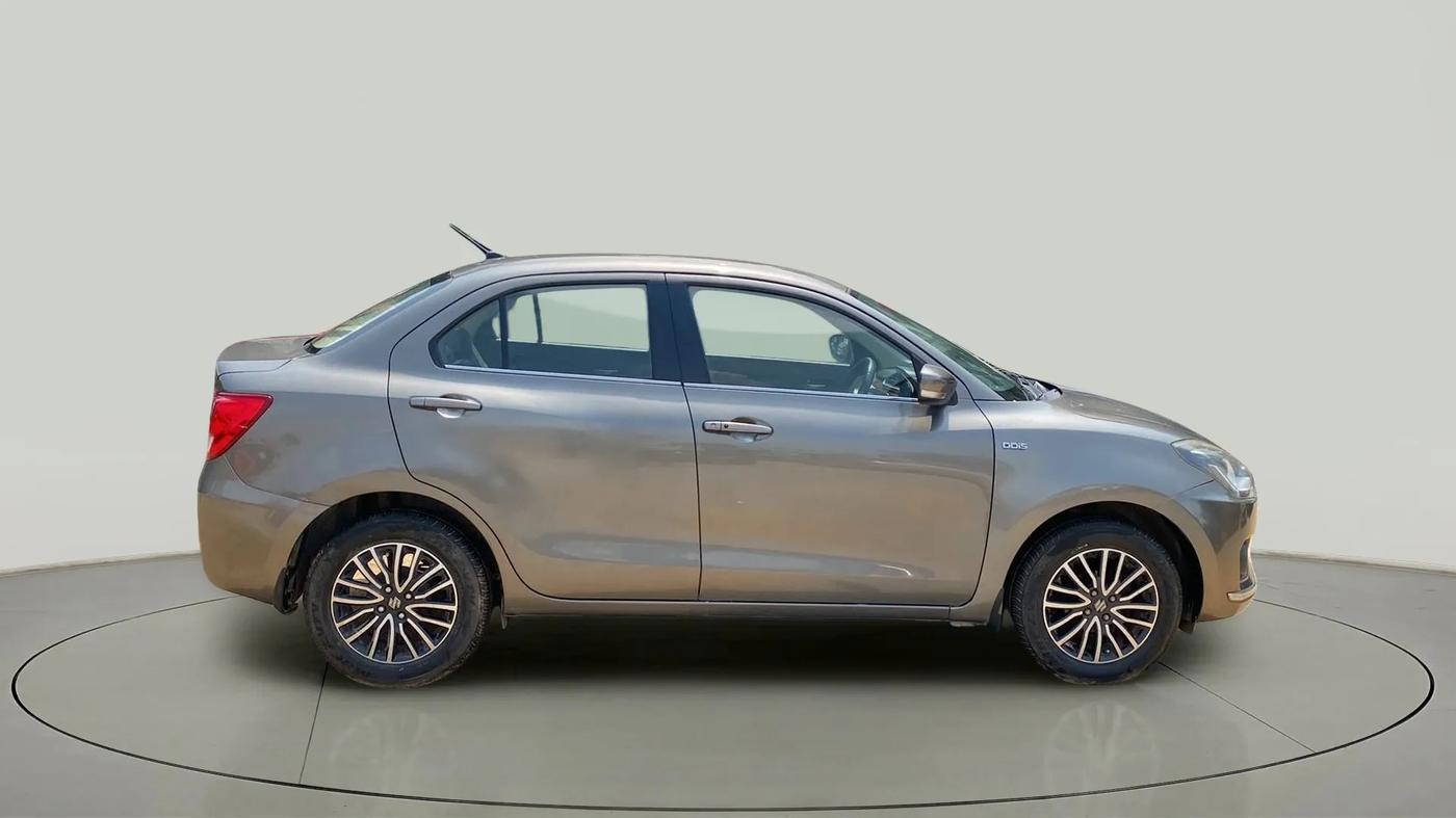 2017 Maruti Dzire ZDI PLUS AMT, Diesel, Automatic, 1,14,715 km, Right Side View