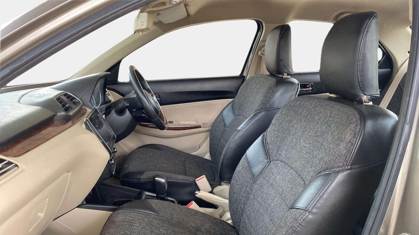 2017 Maruti Dzire ZDI PLUS AMT, Diesel, Automatic, 1,14,715 km, Right Side Front Door Cabin