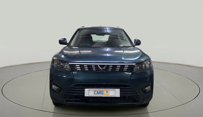 2022 Mahindra XUV300 W6 1.5 DIESEL AMT, Diesel, Automatic, 12,187 km, Front