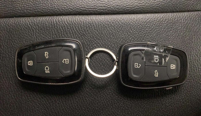 2022 Tata NEXON XZ PLUS (HS) PETROL, Petrol, Manual, 13,113 km, Key Close Up
