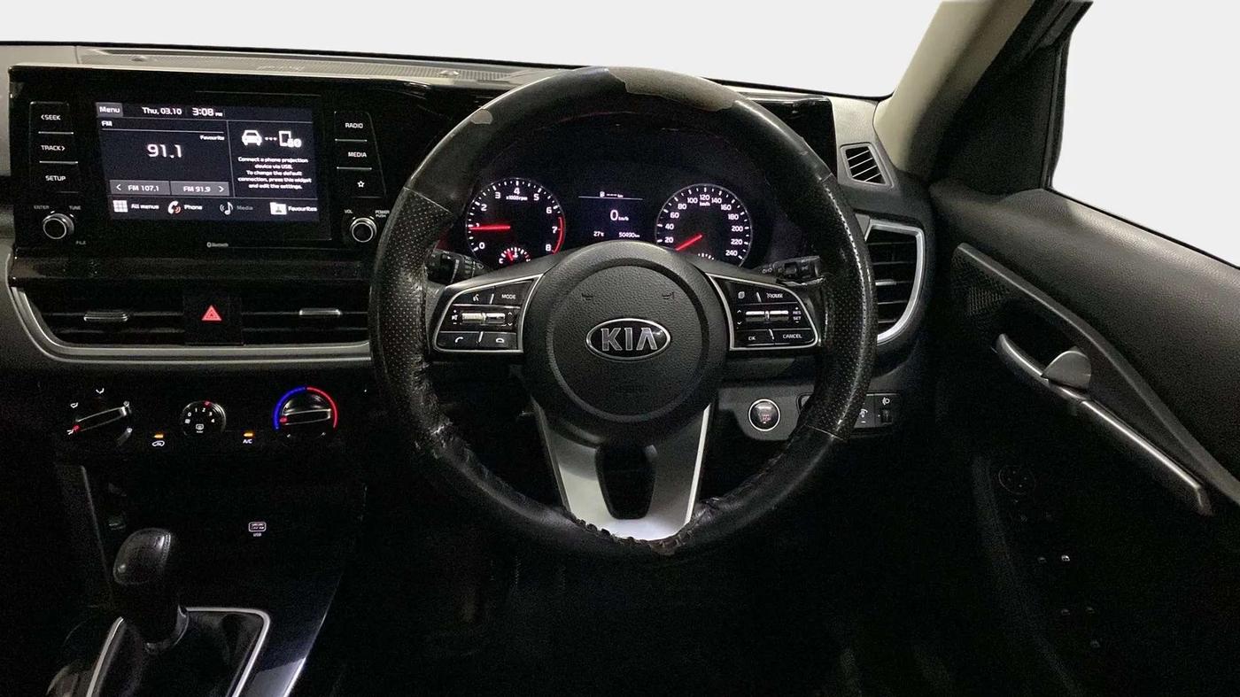 2020 KIA SELTOS HTK PLUS 1.5, Petrol, Manual, 50,512 km, Steering Wheel Close Up