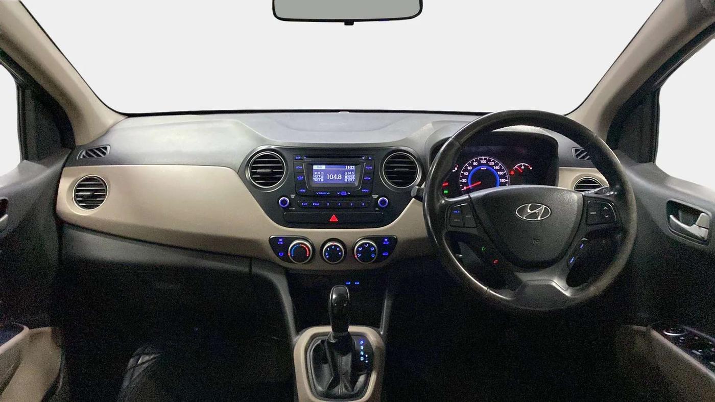 2015 Hyundai Grand i10 ASTA AT 1.2 KAPPA VTVT, Petrol, Automatic, 47,771 km, Dashboard