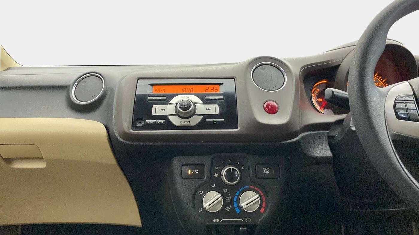 2013 Honda Brio S MT, Petrol, Manual, 56,946 km, Air Conditioner