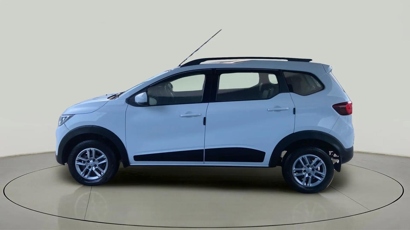 2021 Renault TRIBER RXT, Petrol, Manual, 44,302 km, Left Side