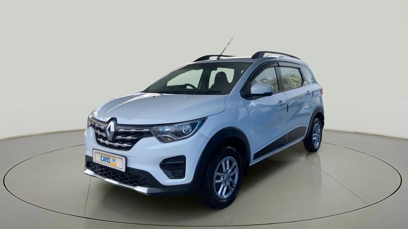 2021 Renault TRIBER RXT, Petrol, Manual, 44,302 km, Left Front Diagonal
