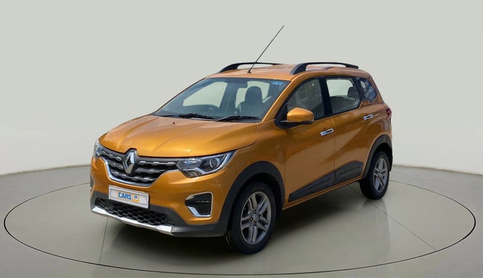 2021 Renault TRIBER RXZ, Petrol, Manual, 32,919 km, Left Front Diagonal