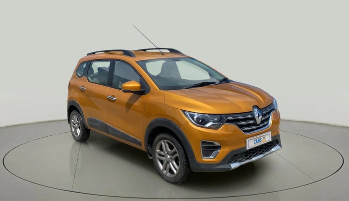 2021 Renault TRIBER RXZ, Petrol, Manual, 32,919 km, Right Front Diagonal
