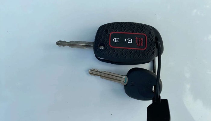 2018 Hyundai Elite i20 ASTA 1.2, Petrol, Manual, 30,724 km, Key Close Up
