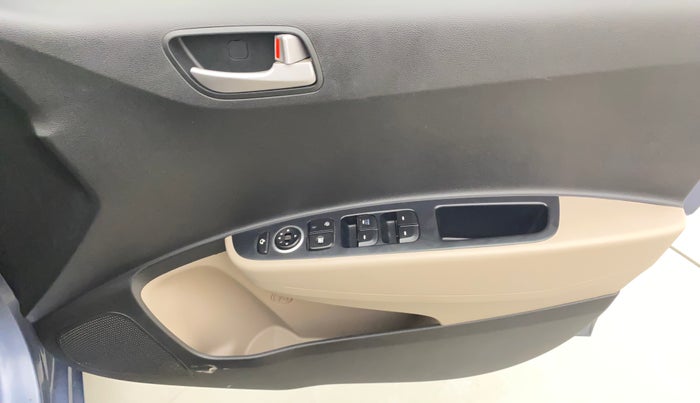 2014 Hyundai Grand i10 SPORTZ AT 1.2 KAPPA VTVT, Petrol, Automatic, 80,829 km, Driver Side Door Panels Control