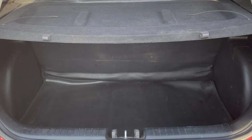 2021 Hyundai VENUE S 1.2, Petrol, Manual, 19,898 km, Boot Inside