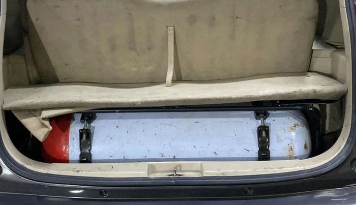 2016 Maruti Ertiga VXI CNG, CNG, Manual, 48,640 km, Boot Inside