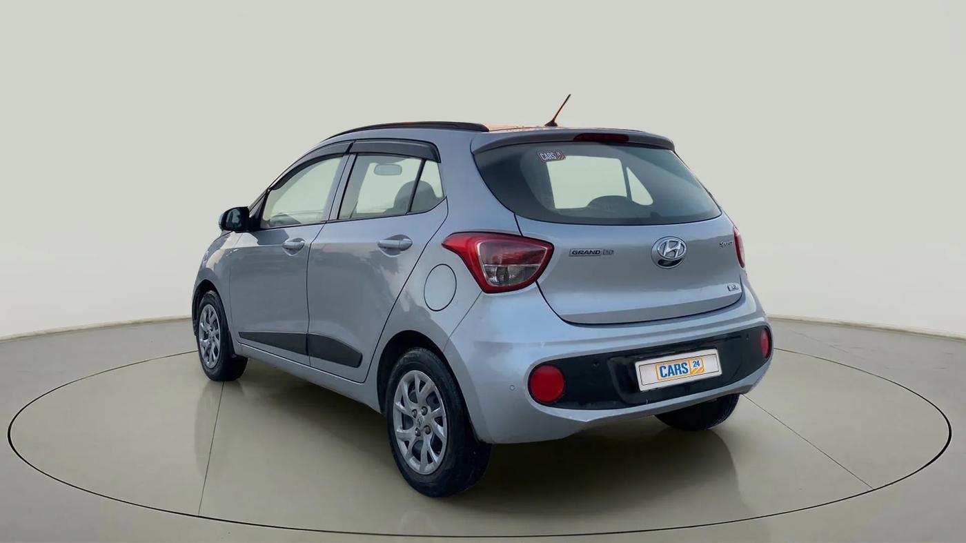 2017 Hyundai Grand i10 SPORTZ (O) 1.2 KAPPA VTVT, Petrol, Manual, 73,183 km, Left Back Diagonal