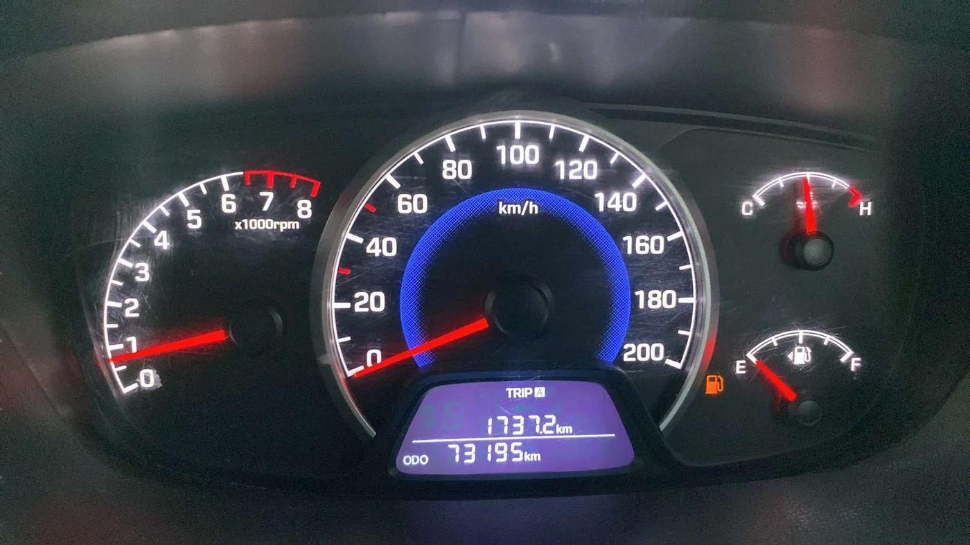 2017 Hyundai Grand i10 SPORTZ (O) 1.2 KAPPA VTVT, Petrol, Manual, 73,183 km, Odometer Image