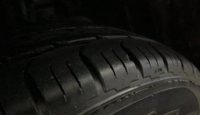 2017 Ford Ecosport AMBIENTE 1.5L PETROL, Petrol, Manual, 64,445 km, Left Front Tyre Tread