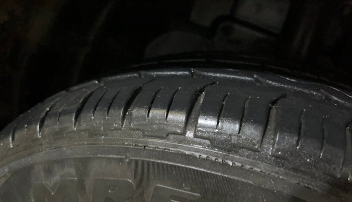 2017 Ford Ecosport AMBIENTE 1.5L PETROL, Petrol, Manual, 64,445 km, Right Front Tyre Tread