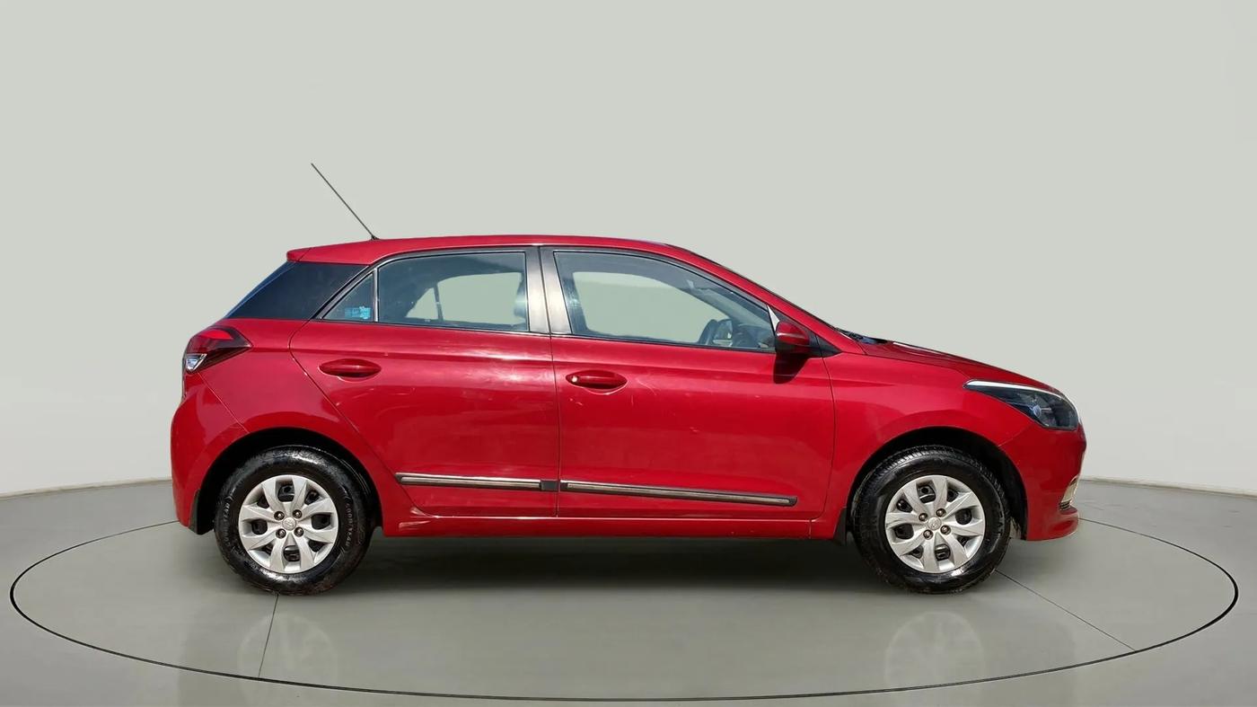 2017 Hyundai Elite i20 SPORTZ 1.2, Petrol, Manual, 54,005 km, Right Side View