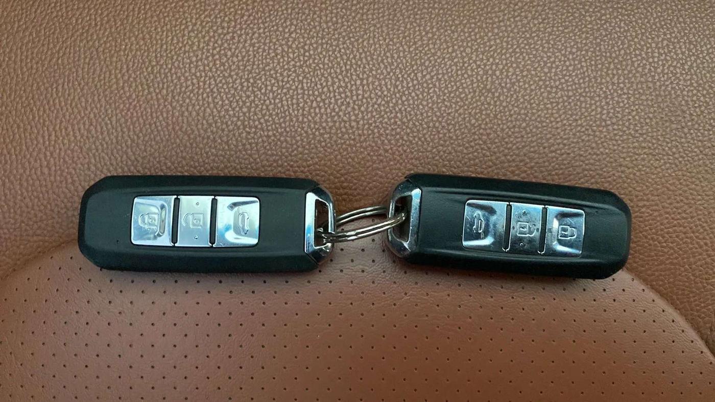 2020 MG HECTOR PLUS SHARP 1.5 PETROL TURBO HYBRID MT 6-STR, Petrol, Manual, 69,937 km, Key Close Up
