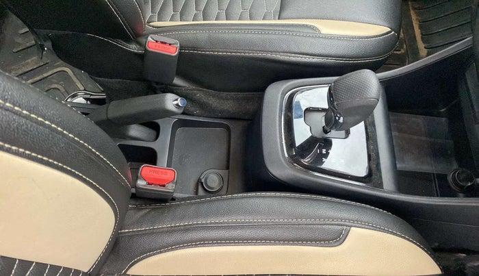 2022 Tata PUNCH CREATIVE  AMT, Petrol, Automatic, 9,837 km, Gear Lever
