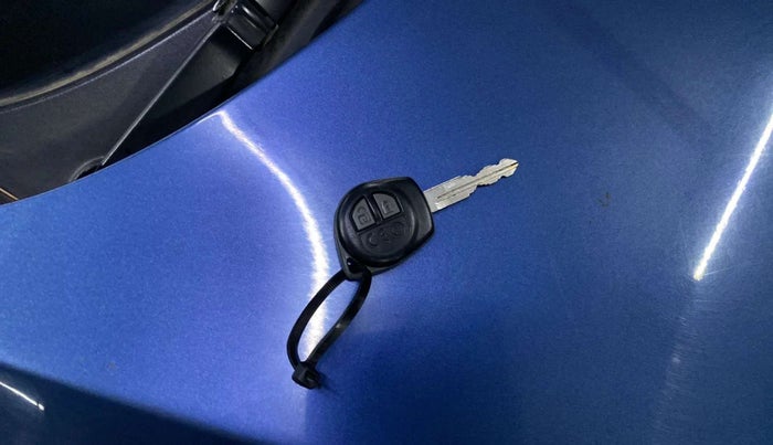 2017 Maruti Baleno DELTA PETROL 1.2, Petrol, Manual, 49,259 km, Key Close Up