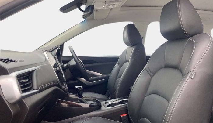 2019 MG HECTOR SHARP 1.5 DCT PETROL, Petrol, Automatic, 34,726 km, Right Side Front Door Cabin