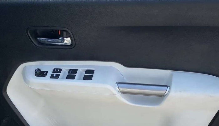 2022 Maruti IGNIS ZETA 1.2, Petrol, Manual, 15,276 km, Driver Side Door Panels Control