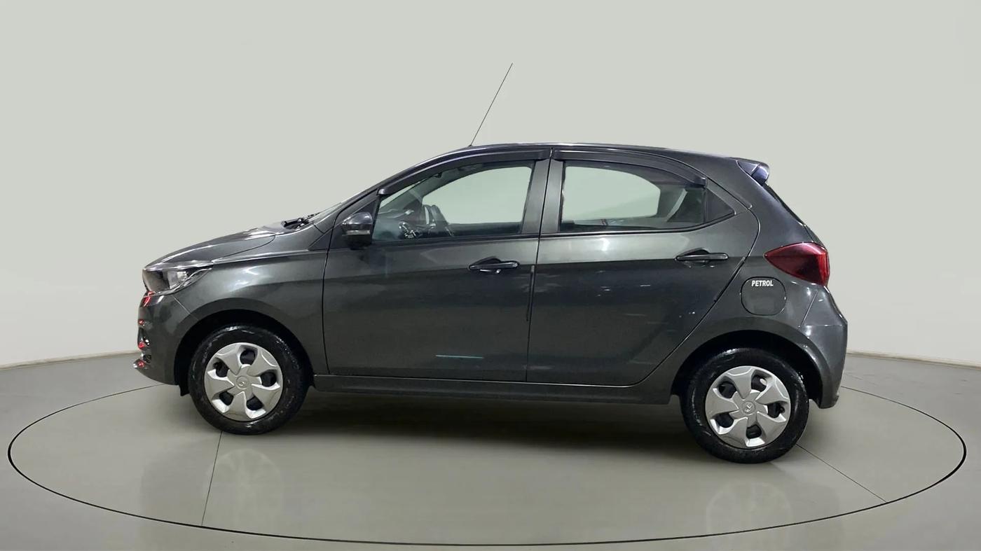 2020 Tata Tiago XT PETROL, Petrol, Manual, 18,702 km, Left Side