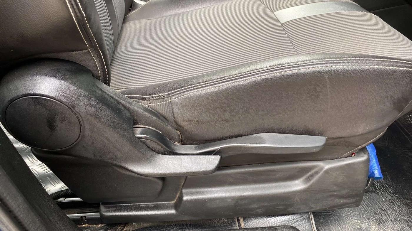 2021 Maruti XL6 ZETA MT, Petrol, Manual, 63,130 km, Driver Side Adjustment Panel
