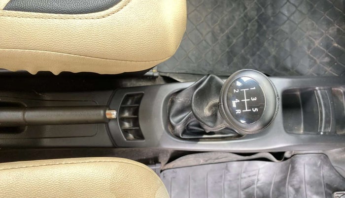 2016 Maruti Wagon R 1.0 VXI, Petrol, Manual, 12,218 km, Gear Lever