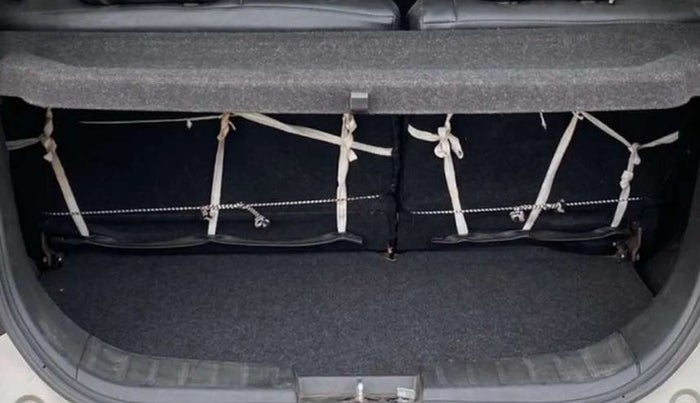 2015 Maruti Wagon R 1.0 VXI, Petrol, Manual, 12,575 km, Boot Inside