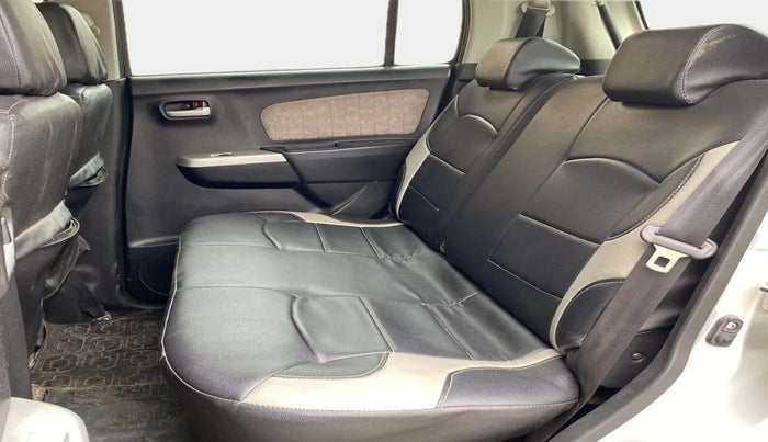 2015 Maruti Wagon R 1.0 VXI, Petrol, Manual, 12,575 km, Right Side Rear Door Cabin