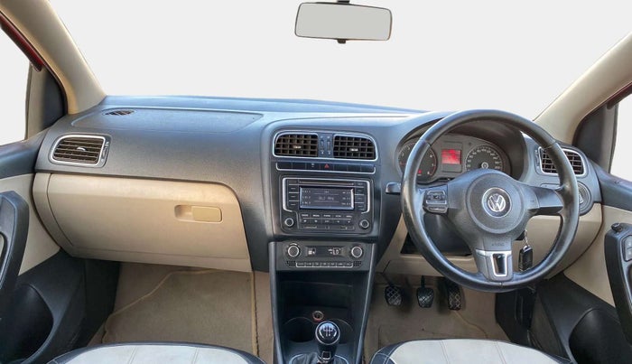 2014 Volkswagen Polo HIGHLINE1.2L, Petrol, Manual, 56,159 km, Dashboard