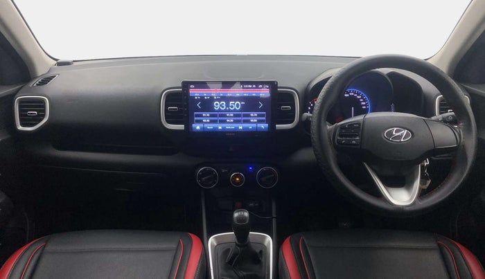 2022 Hyundai VENUE S 1.2, Petrol, Manual, 16,431 km, Dashboard