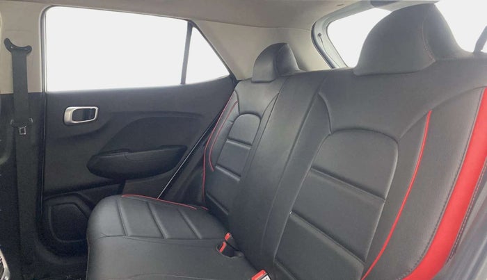 2022 Hyundai VENUE S 1.2, Petrol, Manual, 16,431 km, Right Side Rear Door Cabin