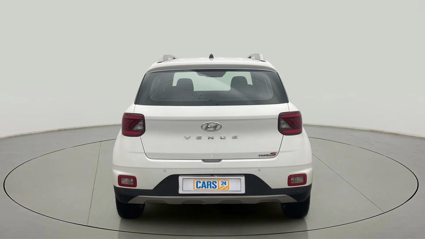 2022 Hyundai VENUE S 1.2, Petrol, Manual, 16,431 km, Back/Rear