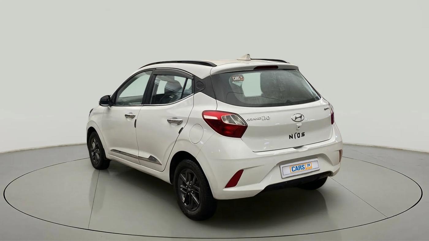 2021 Hyundai GRAND I10 NIOS SPORTZ 1.2 KAPPA VTVT CNG, CNG, Manual, 37,617 km, Left Back Diagonal