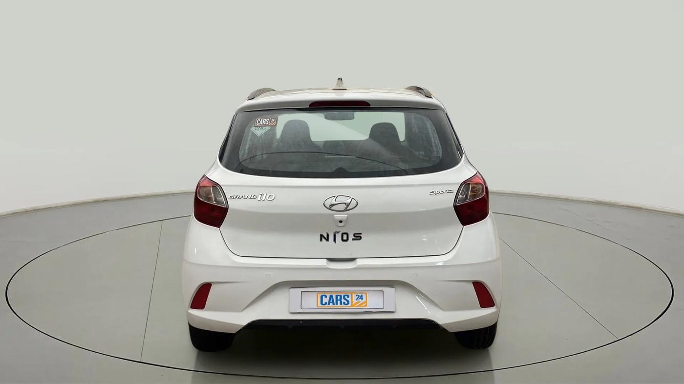 2021 Hyundai GRAND I10 NIOS SPORTZ 1.2 KAPPA VTVT CNG, CNG, Manual, 37,617 km, Back/Rear