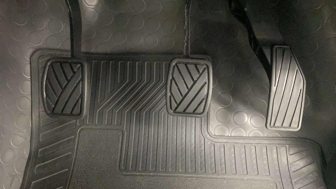2022 Maruti S PRESSO VXI+, Petrol, Manual, 9,160 km, Pedals