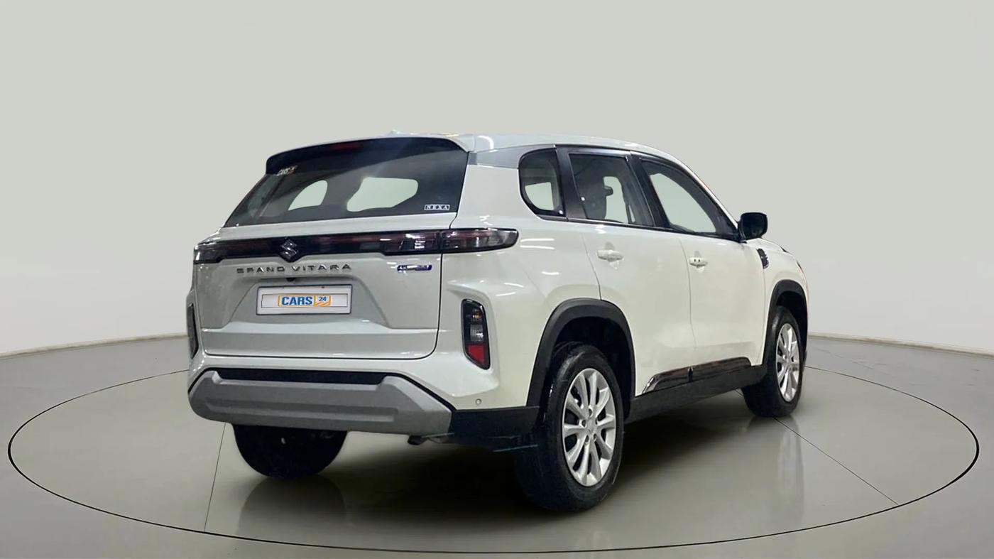 2023 Maruti Grand Vitara DELTA SMART HYBRID, Petrol, Manual, 10,456 km, Right Back Diagonal