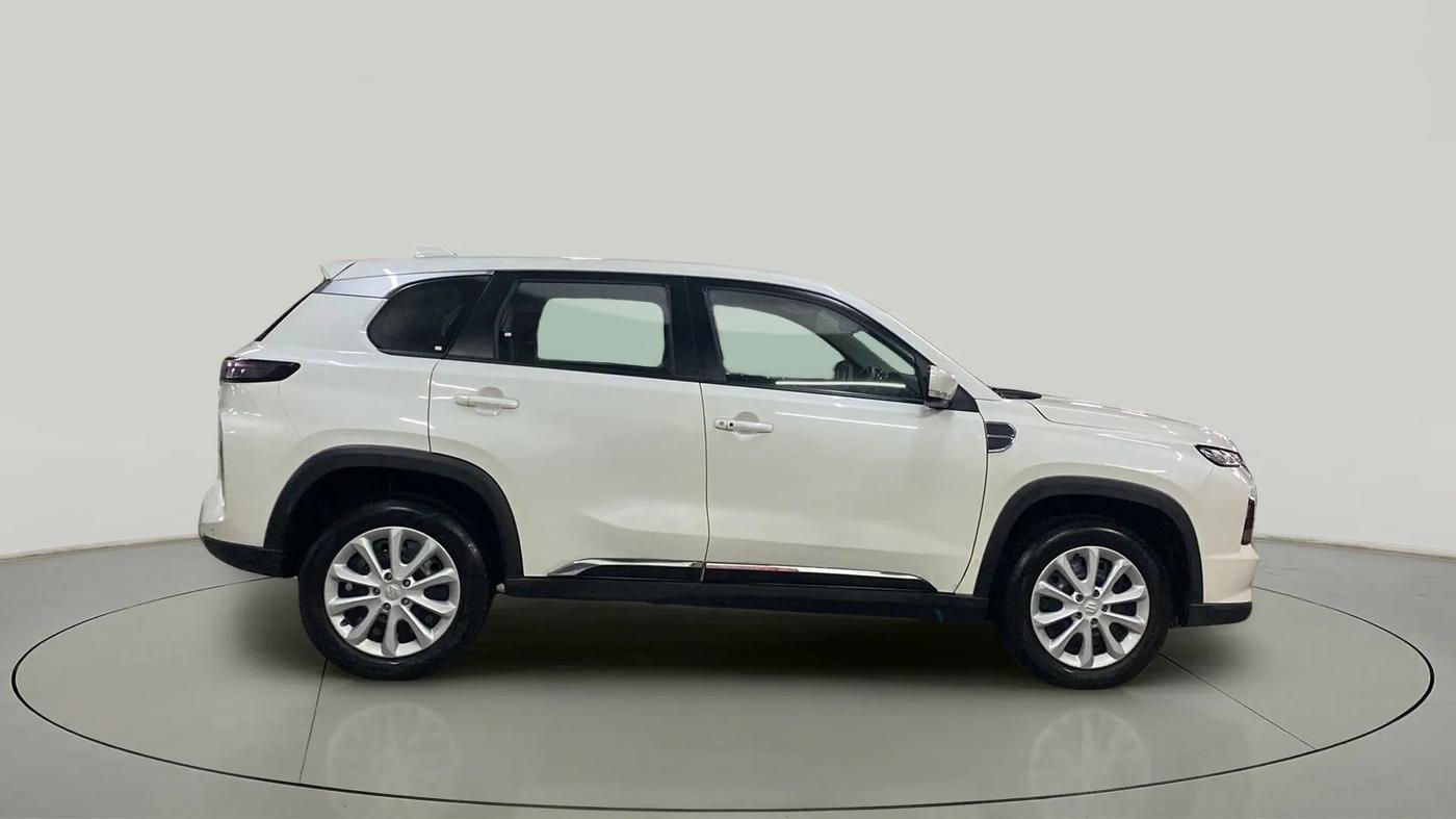 2023 Maruti Grand Vitara DELTA SMART HYBRID, Petrol, Manual, 10,456 km, Right Side View